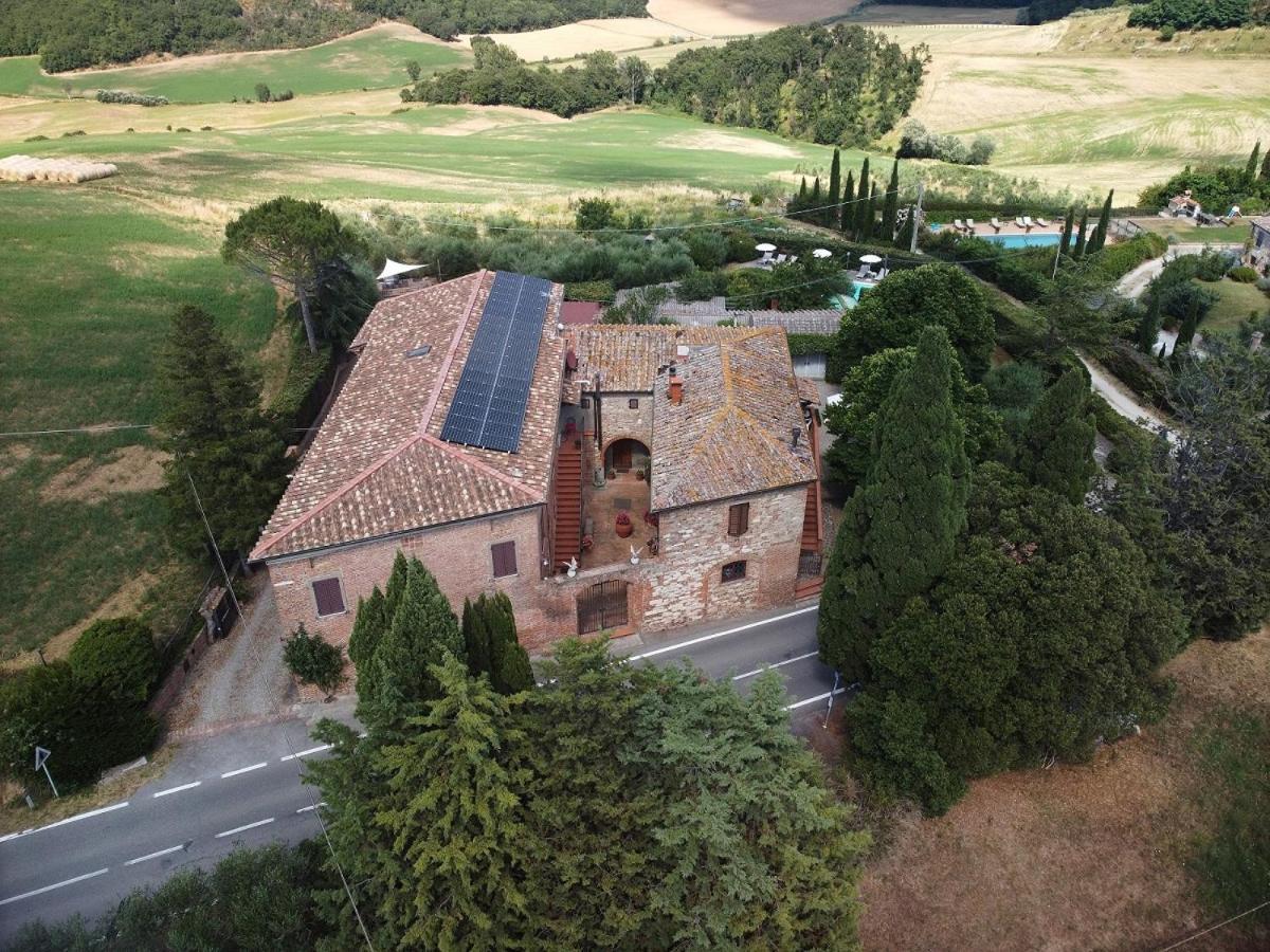 B&B Le Logge Di Sopra Asciano Dış mekan fotoğraf