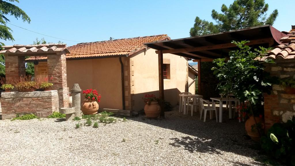 B&B Le Logge Di Sopra Asciano Dış mekan fotoğraf